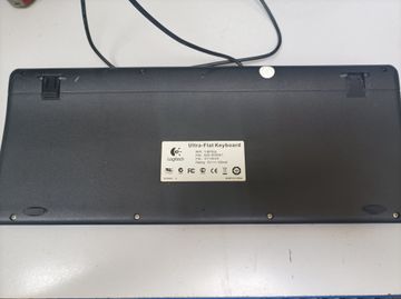 Б/в Клавіатура Logitech ultra-flat keyboard 01-200874254