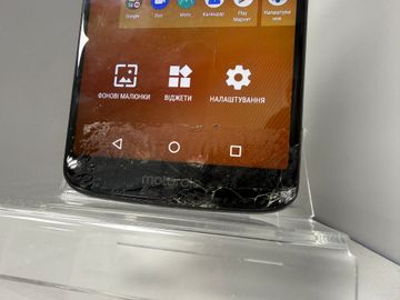 Б/в Мобільний телефон Motorola e5 plus 3/32 gb 01-200882339