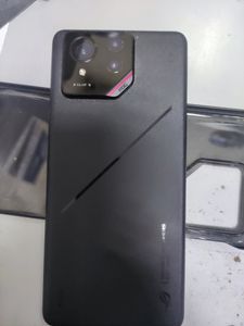 Б/в Мобільний телефон Asus rog phone 9 pro 16/512gb 01-200887639