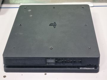 Б/в Ігрова приставка Sony playstation 4 slim 1tb 01-200859538