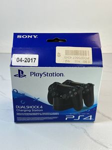 Б/в Док станція для геймпадів Sony dualshock 4 charging station cuh-zdc1 01-200907921