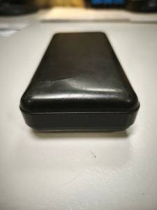 Б/в Зарядний пристрій Realpower без модели 01-200912143