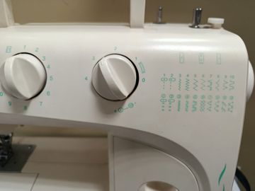 Б/в Швейна машина Lucznik zofia 2015 01-200905585