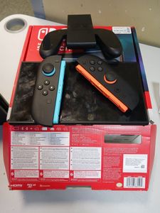 Б/в Ігрова приставка Nintendo switch 2 01-200916896