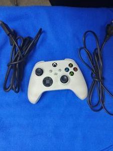 Б/у Игровая приставка Microsoft xbox series s 512gb 01-200916407