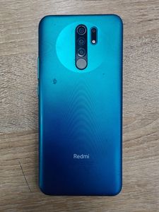 Б/в Мобільний телефон Xiaomi redmi 9 3/32gb 01-200922839