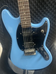 Б/в Електрогітара Squier By Fender mustang 01-200928363