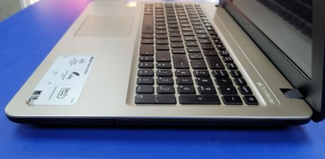 Б/в Ноутбук Asus 15/core i3 4005u ddr3/8gb ddr3/hdd 60 gb/ssd *відсутній/geforce 920m 2gb 01-200899432