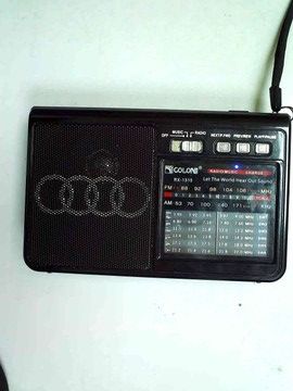 Б/у Портативный радиоприемник Golon rx-1315 01-200955169
