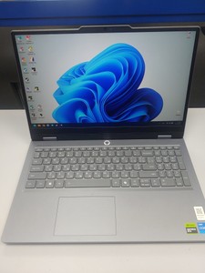 Б/в Ноутбук Lenovo 15/core i5-13450hx ddr5/16gb ddr5/hdd *відсутній/ssd 512 gb/rtx 5060 8gb 01-200976559