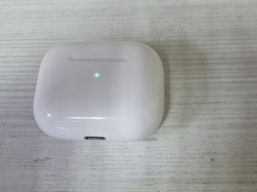 Б/в Навушники Apple airpods 3rd generation 01-200929473