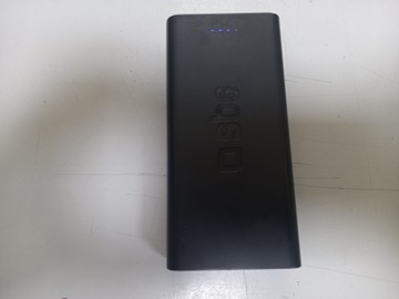 Б/у Повербанк Sps ttbb200000fastk 01-200986365