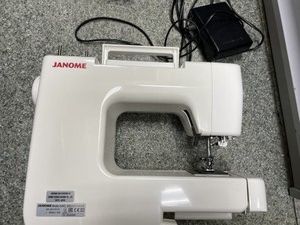 Б/у Швейная машина Janome juno 523 01-200993289