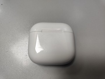 Б/в Навушники Apple airpods 4 01-200986446