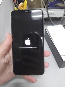 Б/в Мобільний телефон Apple iphone 11 pro max 64gb 01-201027141