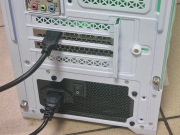 Б/в Системний блок Пк amd ryzen 7 5700x/ram 32 gb/hdd відсутній/ssd 480 gb/nvidia rtx 5060 (geforce) 8gb gddr7 128bit 01-201044229