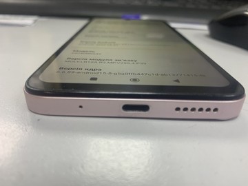 Б/у Мобільний телефон Xiaomi redmi 13 8/256gb 01-201053426