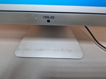 Б/в Моноблок Asus 24"/ ryzen 3 5300u/ ram8gb ddr4/ ssd256gb/ uhd 01-201064556