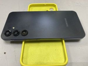 Б/в Мобільний телефон Samsung galaxy a16 4/128gb 01-201068687