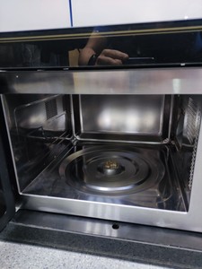 Б/в Мікрохвильова піч Electrolux emt25203ok 01-201092343