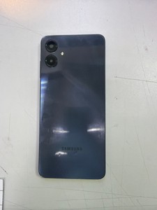 Б/в Мобільний телефон Samsung galaxy a06 4/128gb 01-201100900