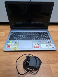Asus 14/core i3 5005u ddr3/4gb ddr3/hdd 500 gb/ssd *відсутній/geforce 920m 2gb