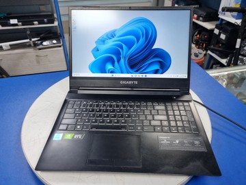 Gigabyte 15/core i5-11400h ddr4/16gb ddr4/hdd *відсутній/ssd 512 gb/geforce rtx3050 4gb