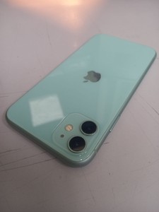 Б/в Мобільний телефон Apple iphone 11 64gb 01-201131649
