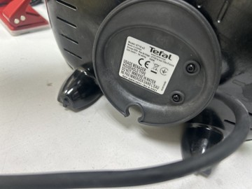 Б/в Вафельниця Tefal sw614831 01-201138306