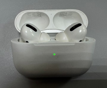 Б/в Навушники Apple airpods pro 01-201137726