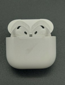 Б/в Навушники Apple airpods 4 01-201158081