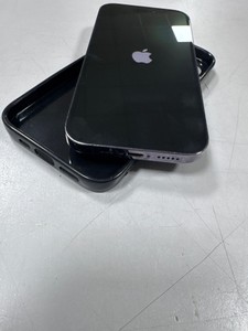 Б/в Мобільний телефон Apple iphone 14 pro 512gb 01-200963861