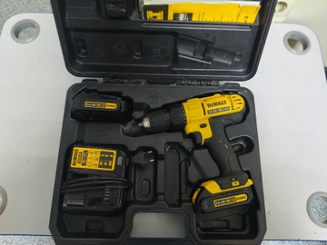 Б/в Шурупокрут Dewalt dcd734 2 акб 1.3ah зп 01-201167314