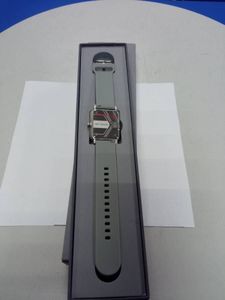 01-19032762: Hvilina salidarnasc