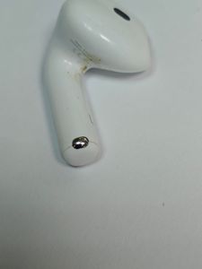 01-200629399: Apple airpods 4