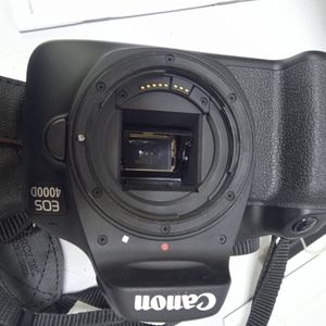 01-200771811: Canon eos 4000d + ef-s 18-55 1:3.5-5.6 iii