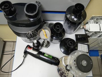 01-200777904: Philips hr1679/90