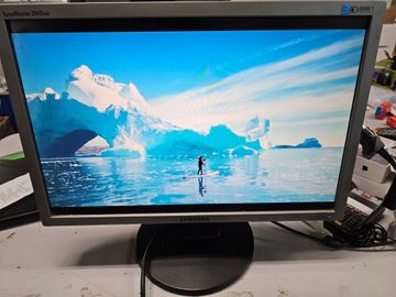 01-200792434: Samsung 2043nw