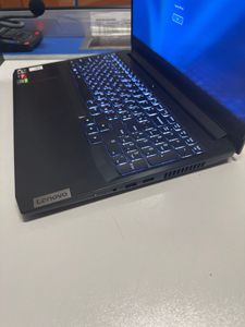 Б/у Ноутбук Lenovo 15/ryzen 5 5600h ddr4/8gb ddr4/ssd 480 gb/geforce rtx3060 6gb 01-200816422