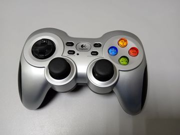 Б/в Геймпад Logitech wireless gamepad f710 01-200821329