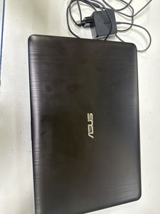 Б/у Ноутбук Asus 15/core i3 6100u ddr3/8gb ddr3/hdd 1000 gb/ssd *відсутній/geforce mx110 2gb 01-200829252