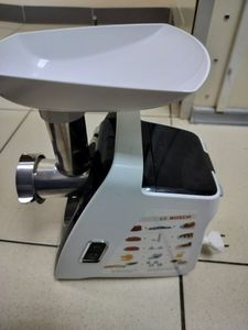 Б/в М`ясорубка Bosch mfw3850b 01-200843549