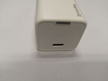 Б/в Зарядний блок Colorway gan mini 20w pd pps usb-c cw-chs059pd 01-200845020