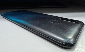 Б/в Мобільний телефон Tecno spark 6 go 2/32gb 01-200855219