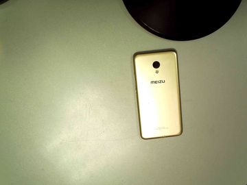 Б/в Мобільний телефон Meizu m5 16gb 01-200880124