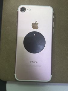 Б/в Мобільний телефон Apple iphone 7 128gb 01-200886451