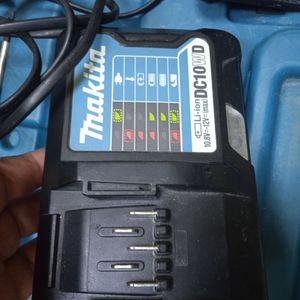 Б/в Шурупокрут Makita df331dwae 2акб 2ah зп 01-200887073