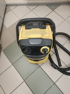 Б/у Пылесос Karcher wd 5 01-200889403