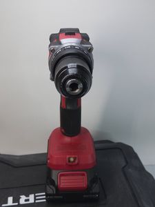 Б/в Шурупокрут Expert in-lxf20w 2акб зп 01-200889211