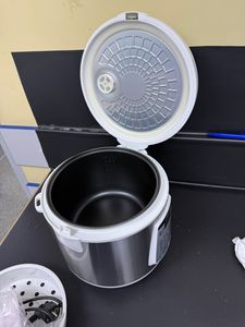 Б/в Мультиварка Maestro mr792 01-200891057